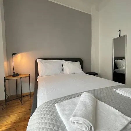 Next To White Tower Apartment